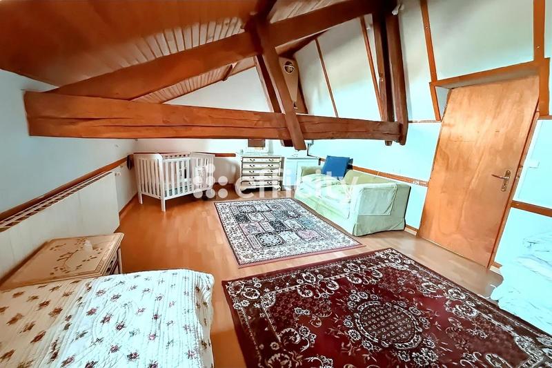 Maison - 162 m² - 6 pièces