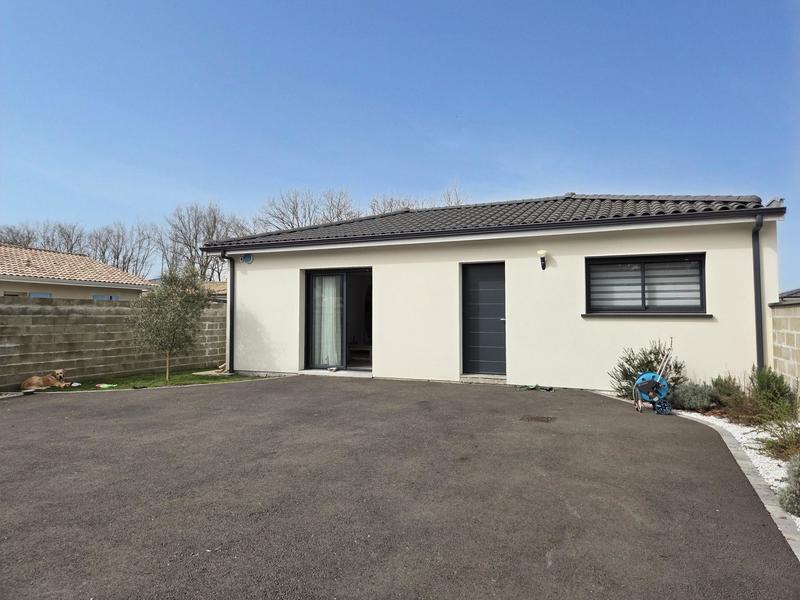 Maison - 105 m² - 4 pièces