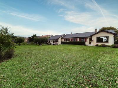 Maison - 163 m² - 6 pièces