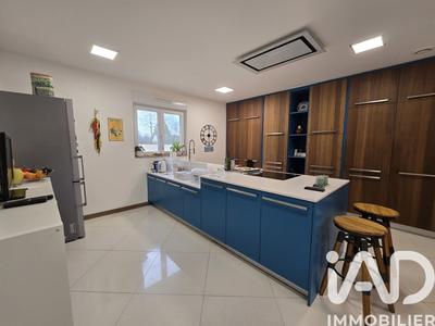 Maison - 154 m² - 4 pièces