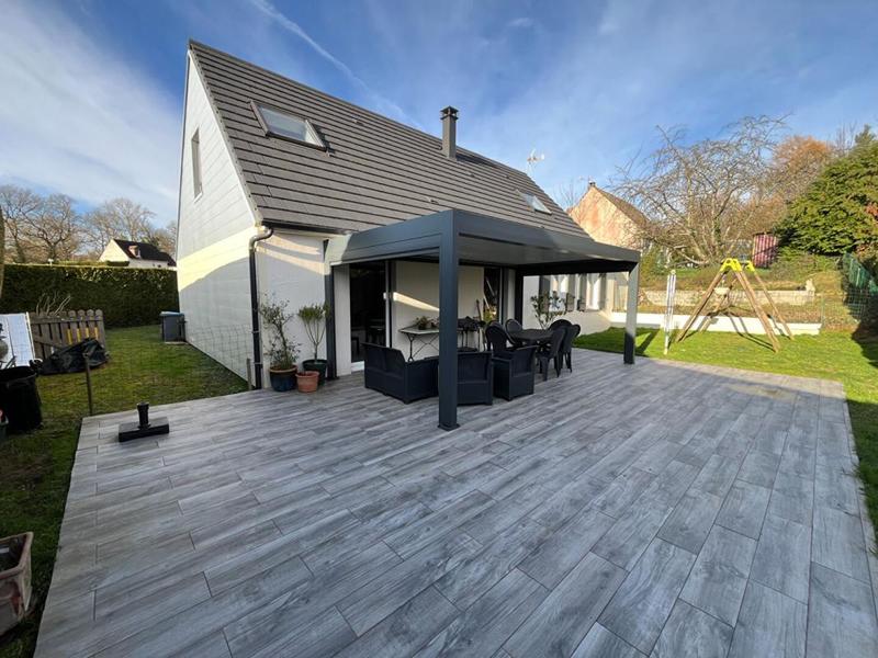 Maison - 140 m² - 7 pièces