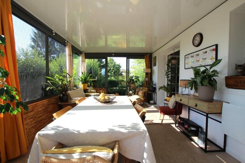 Maison traditionnelle - 178 m² - 7 pièces