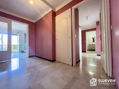 Appartement - 109 m² - 4 pièces