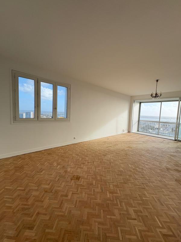 Appartement - 87 m² - 3 pièces