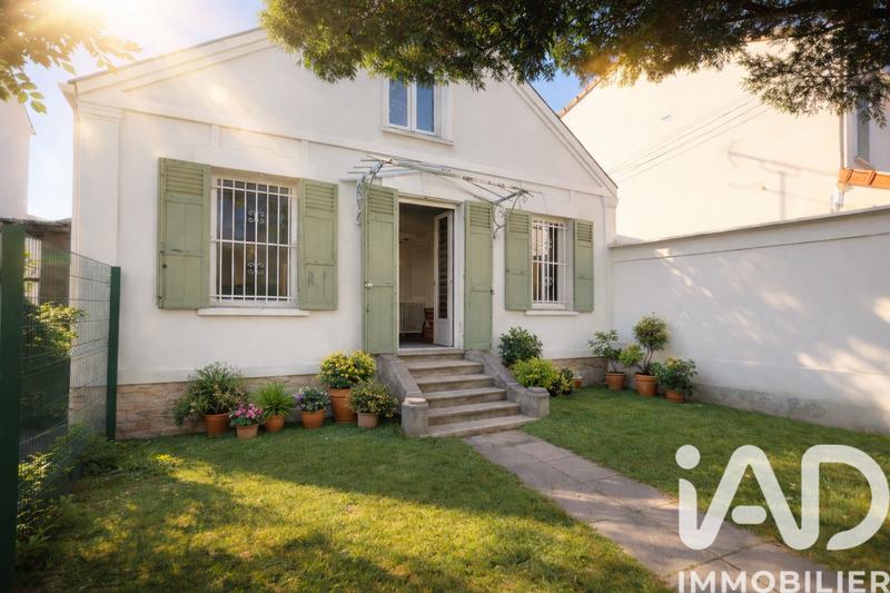 Maison - 300 m² - 5 pièces