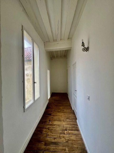 Maison ancienne - 170 m² - 6 pièces