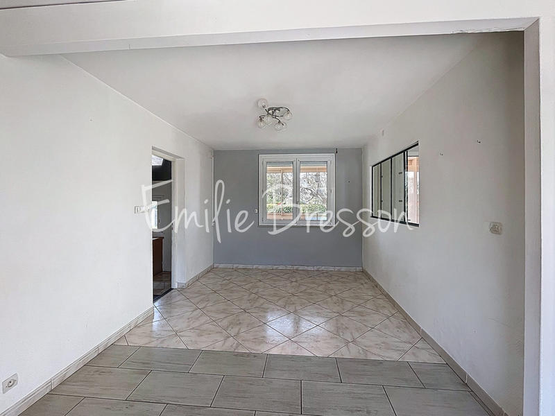 Maison traditionnelle - 164 m² - 5 pièces