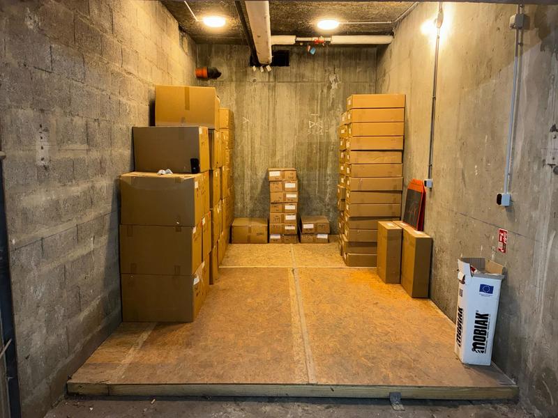 Parking / Garage - 13 m²