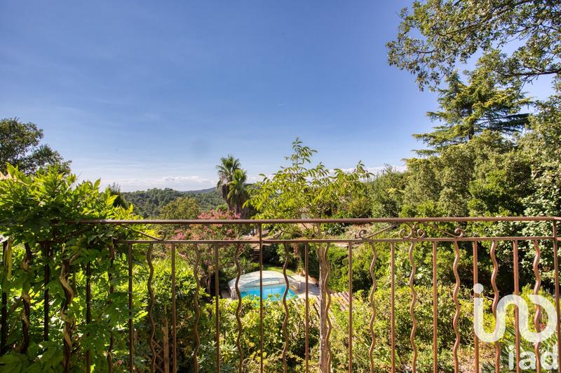 Maison - 143 m² - 6 pièces