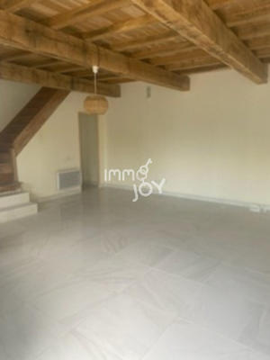 Maison de village - 70 m² - 3 pièces