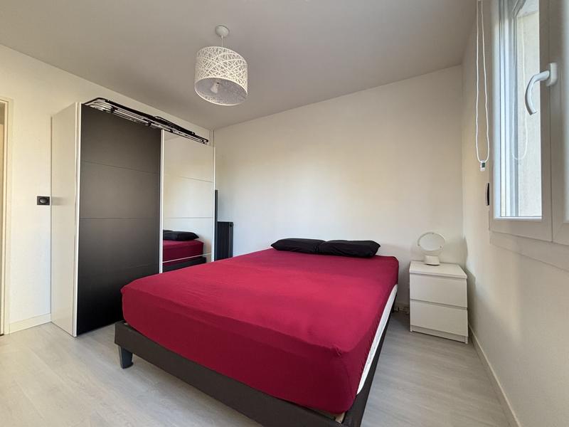 Appartement - 92 m² - 5 pièces