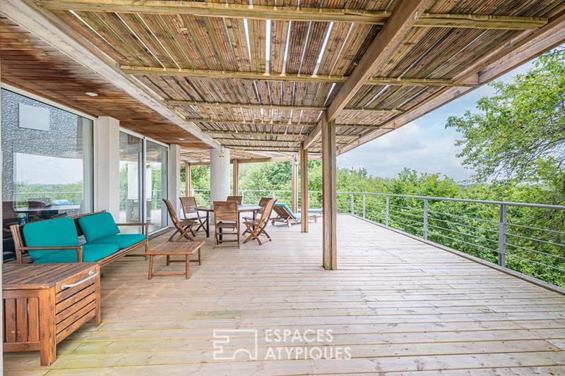 Maison d'architecte - 236 m² - 6 pièces