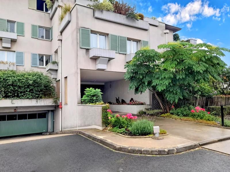 Appartement - 82 m² - 3 pièces