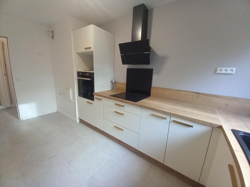 Appartement - 85 m² - 4 pièces