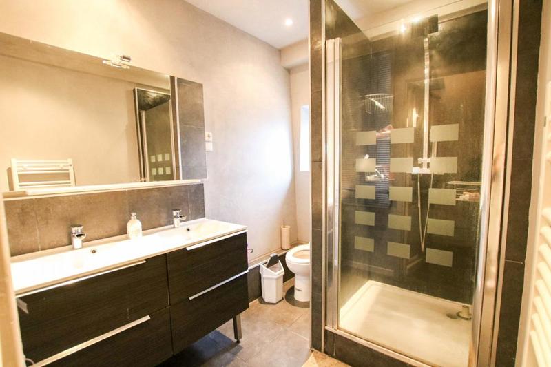 Maison de ville - 121 m² - 6 pièces