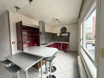 Appartement - 64 m² - 3 pièces