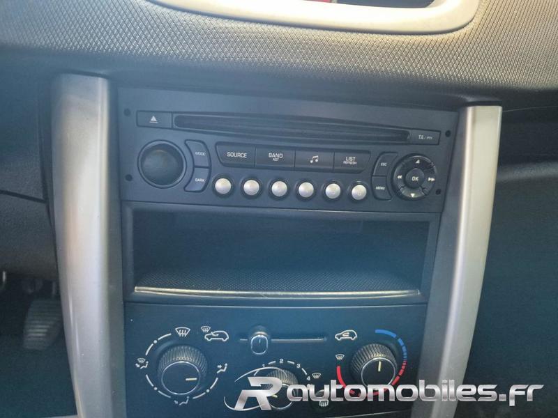 Peugeot 207 1.4 i tu 75 Access