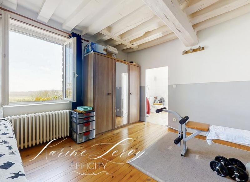 Maison - 400 m² - 12 pièces