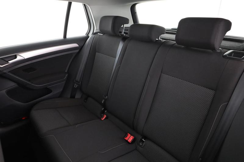 Volkswagen Golf VII 1.0 Tsi BlueMotion Tech Bv6 5p 110 ch