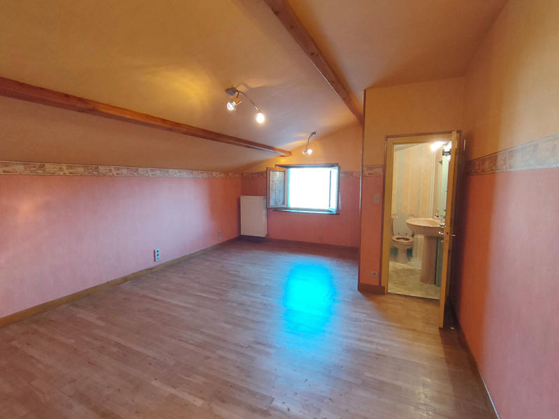 Maison - 154 m² - 8 pièces