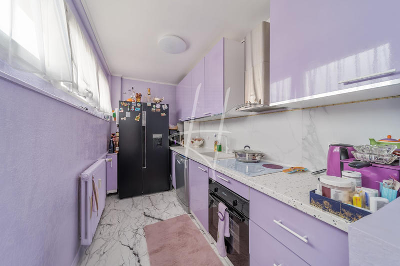 Appartement - 86 m² - 5 pièces