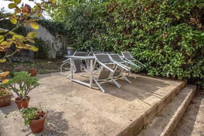 Maison - 104 m² - 6 pièces