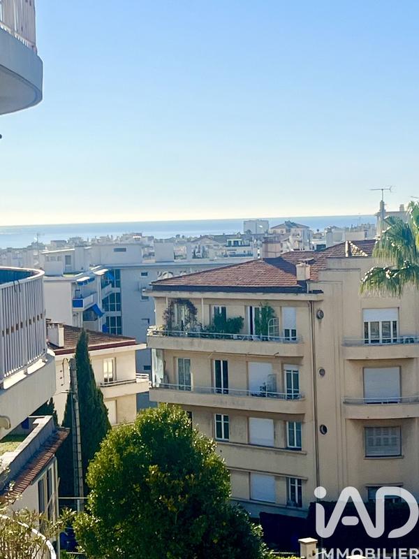 Appartement - 98 m² - 3 pièces