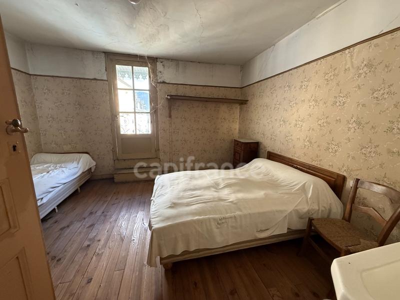 Immeuble - 350 m² - 16 pièces