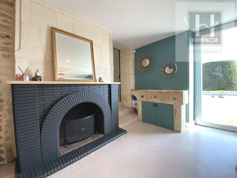 Maison ancienne - 273 m² - 8 pièces