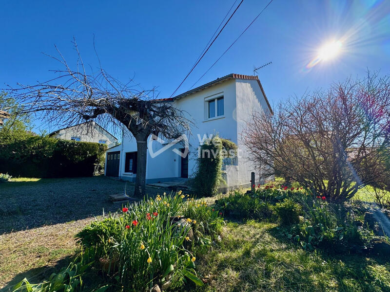 Maison - 98 m² - 4 pièces