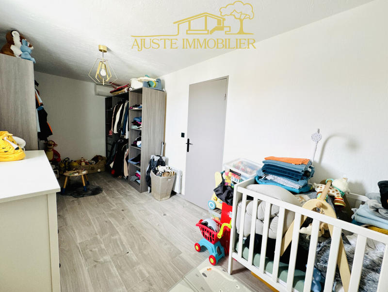 Appartement - 80 m² - 3 pièces