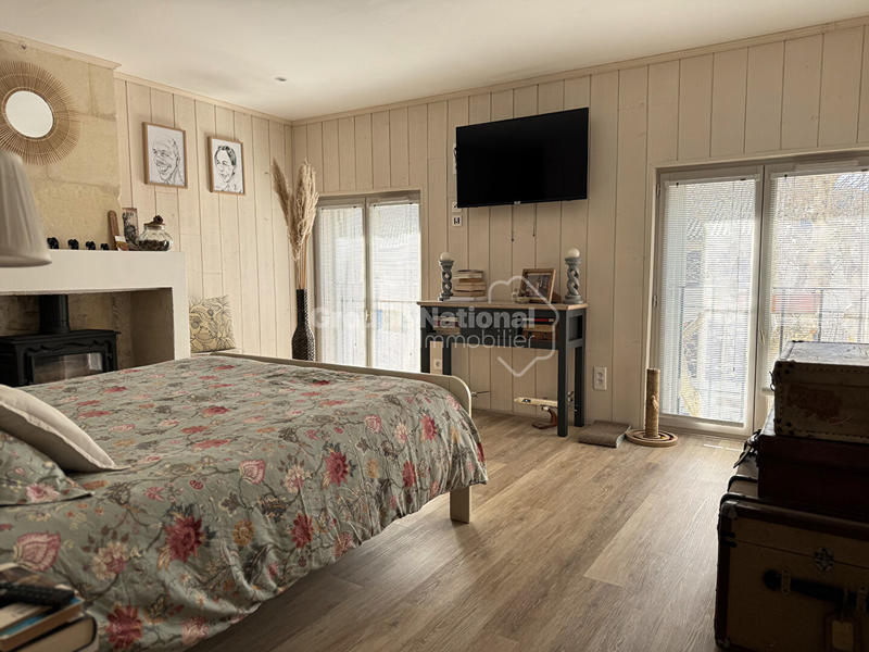 Maison - 243 m² - 6 pièces