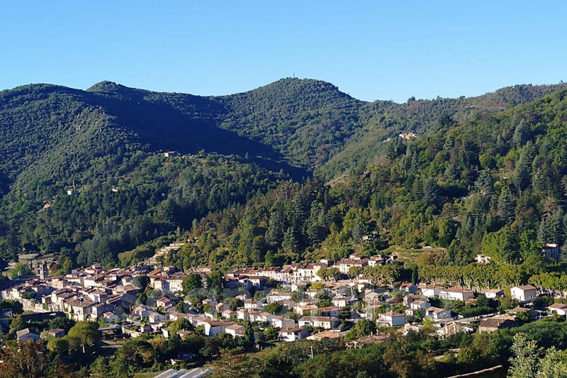 Maison - 199 m² - 5 pièces