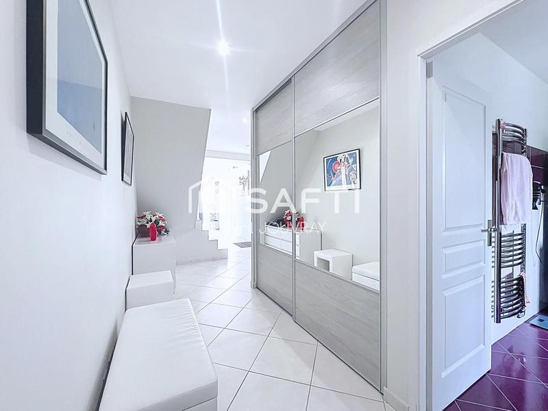 Villa - 185 m² - 6 pièces