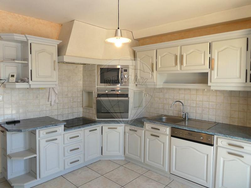 Maison - 147 m² - 8 pièces