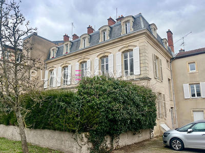 Appartement - 18 m² - 1 pièce