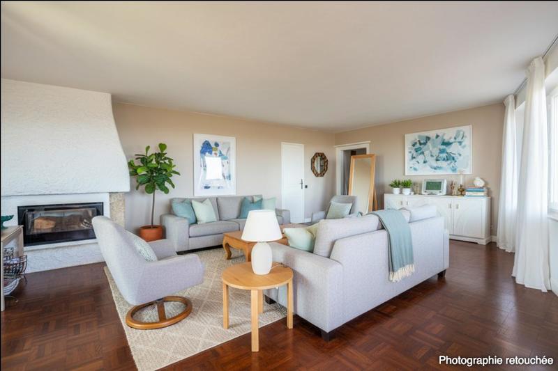 Demeure - 219 m² - 7 pièces