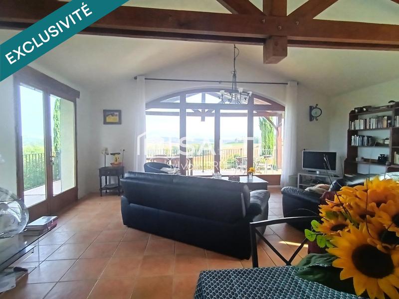 Villa - 183 m² - 6 pièces