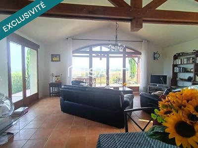 Villa - 183 m² - 6 pièces