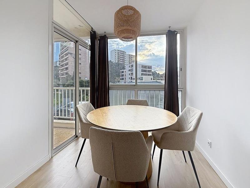 Appartement - 50 m² - 1 pièce