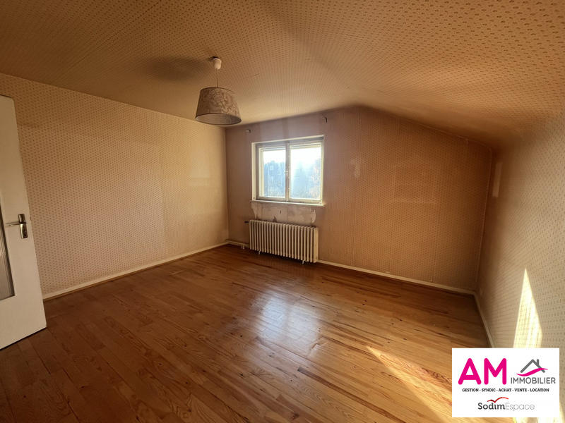 Maison - 168 m² - 7 pièces