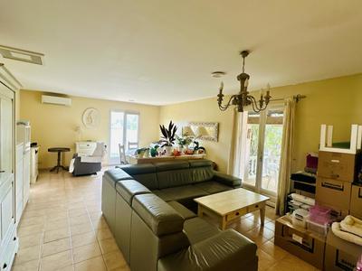 Propriété - 114 m² - 5 pièces