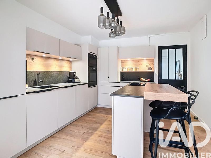 Maison - 115 m² - 6 pièces