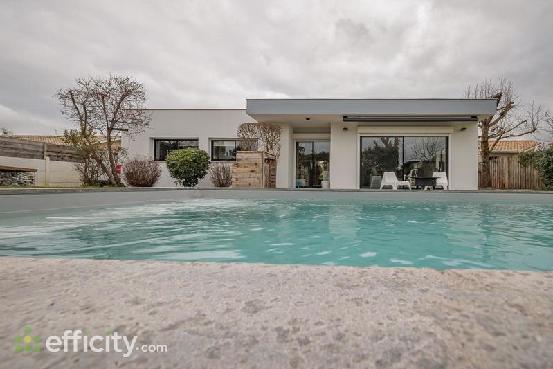 Maison - 150 m² - 6 pièces