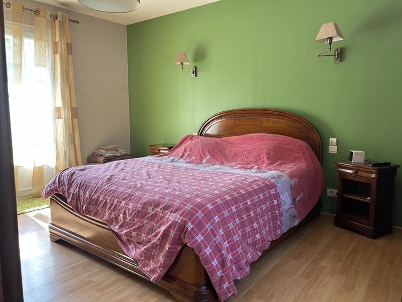 Propriété - 178 m² - 8 pièces