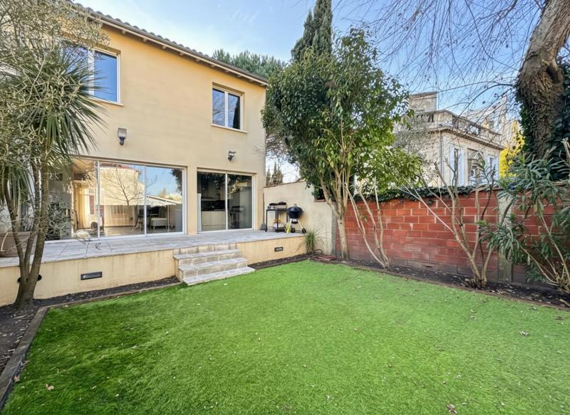 Maison - 138 m² - 5 pièces