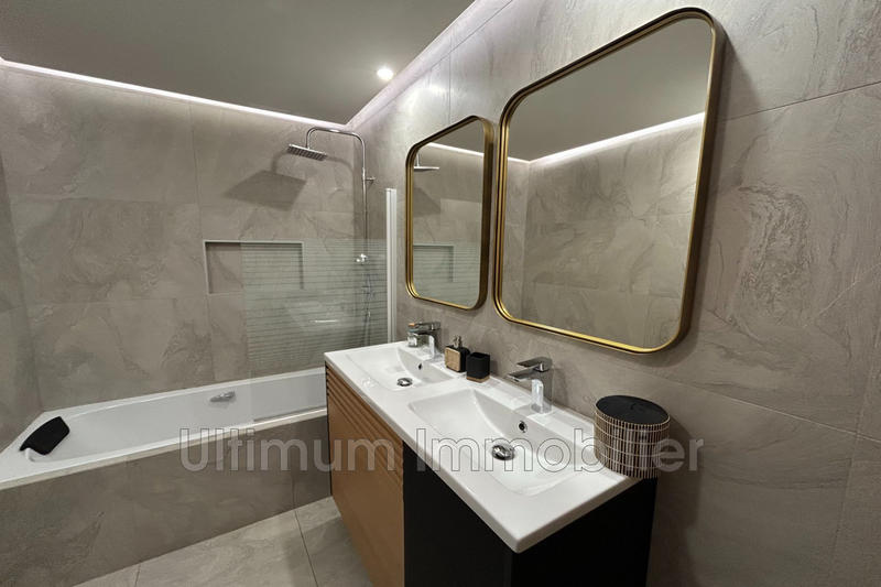 Maison - 116 m² - 6 pièces