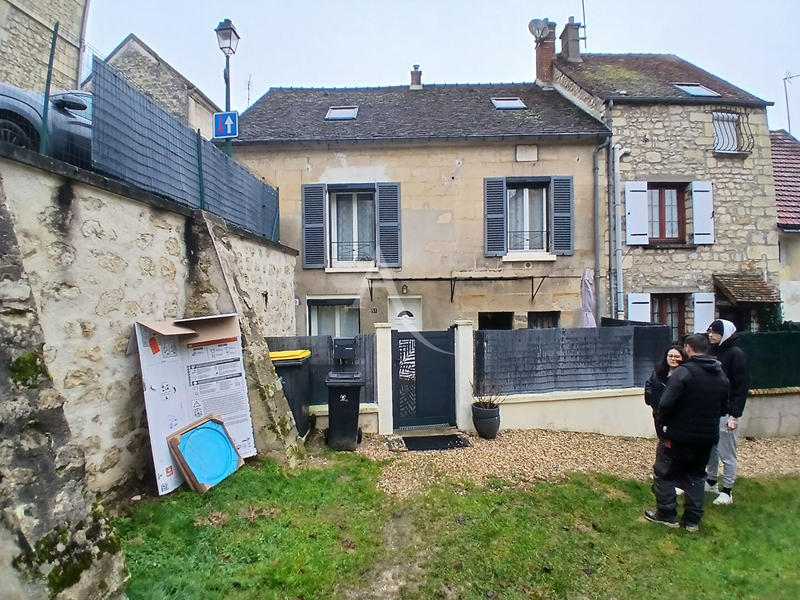 Maison - 100 m² - 4 pièces