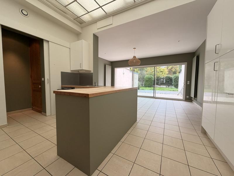 Maison - 157 m² - 6 pièces