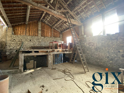 Maison - 100 m² - 2 pièces